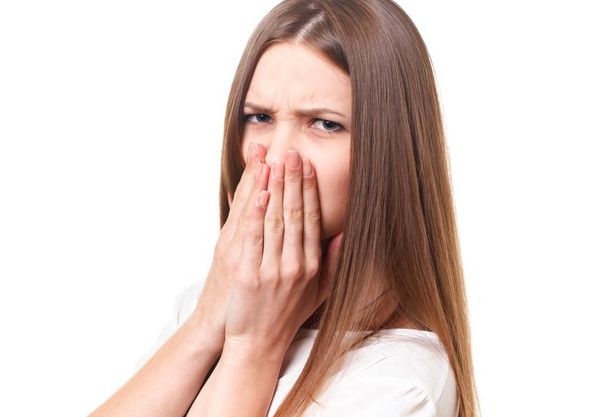 口臭の5つの原因とその予防法